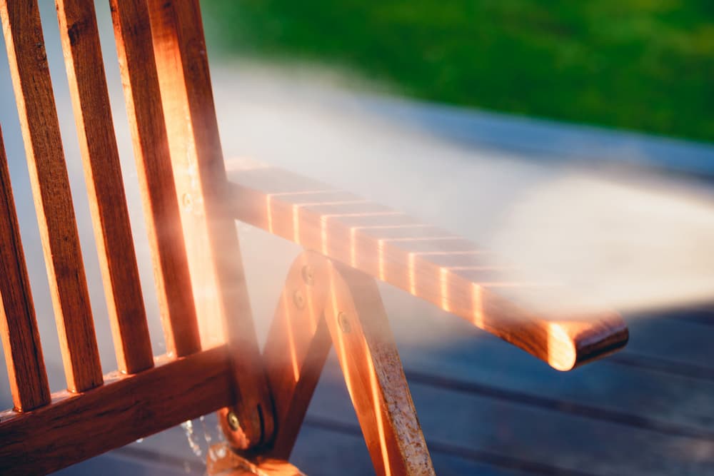 6 tips om je houten tuinmeubelen op te bergen
